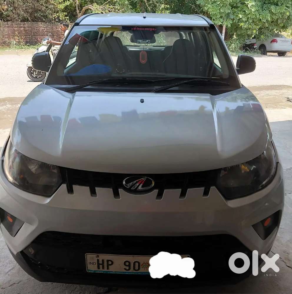 Mahindra Kuv 100 2018