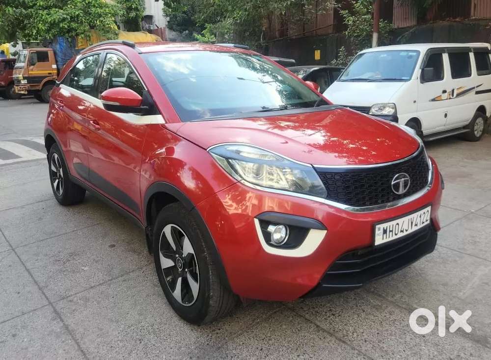 Tata Nexon 1.2 Revotron Xza Plus, 2019, Petrol