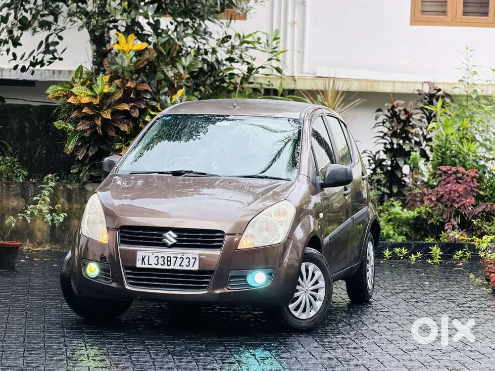 Maruti Suzuki Ritz Vxi, 2011, Petrol