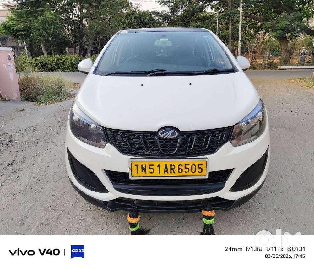 Mahindra Marazzo M2, 2022