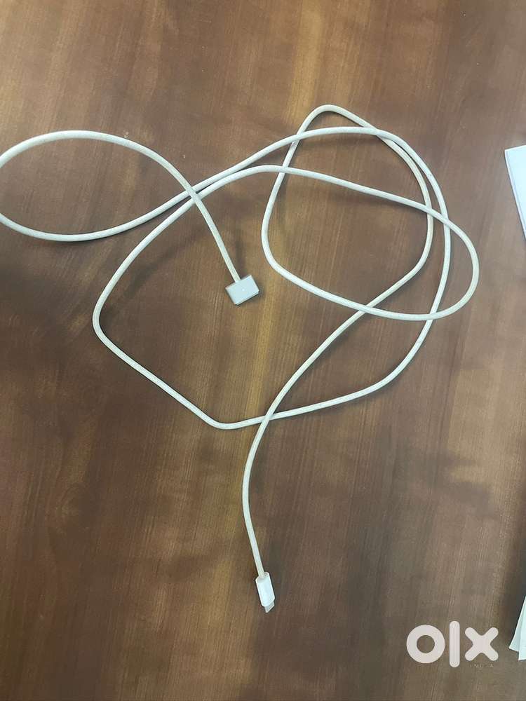 Apple macbook pro charging cable type c to magsafe