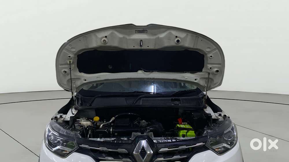 Renault Triber Rxz, 2021, Petrol