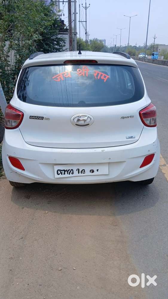 Hyundai Grand I10 Petrol 2016