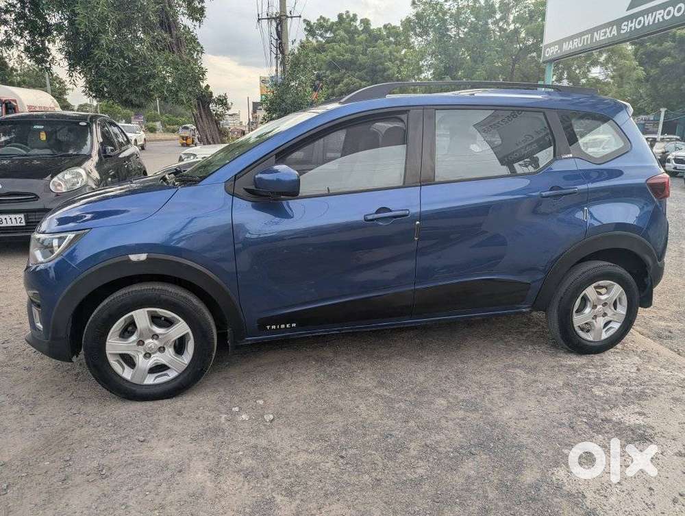 Renault Triber Rxz, 2019, Petrol