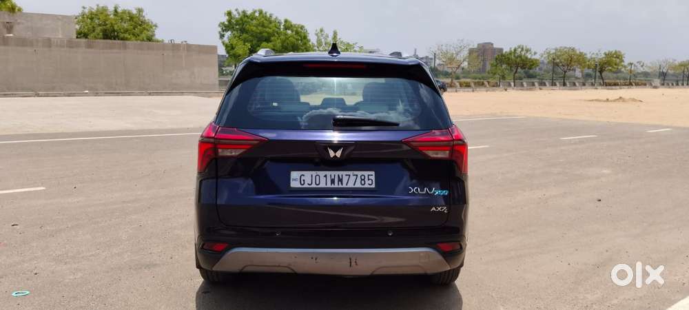 Mahindra Xuv700 2.2 Ax 7 Diesel At Str, 2023, Diesel