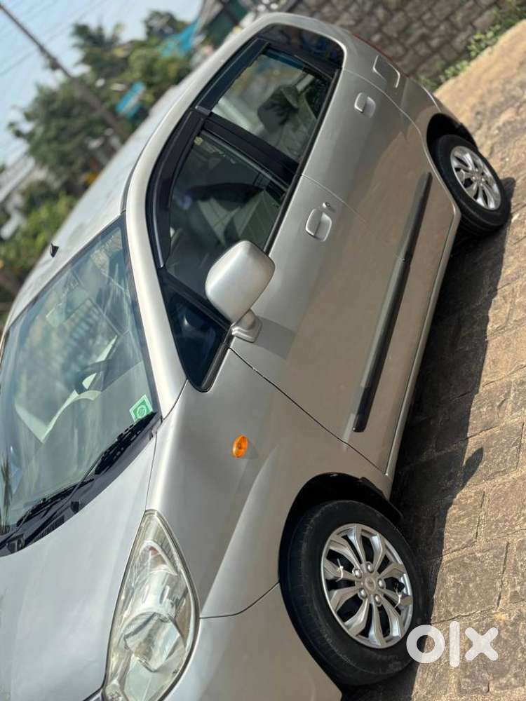 Maruti Suzuki Zen Estilo Vxi Bsiv, 2010, Petrol