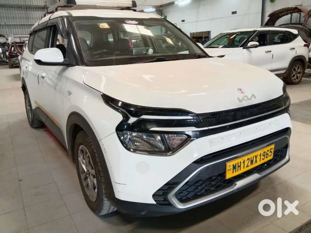 Kia Carens 2024 Diesel Well Maintained