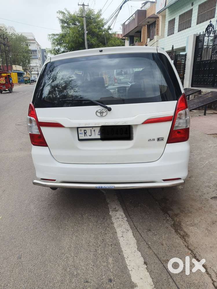 Toyota Innova 2.5 G (diesel) 8 Seater, 2014, Diesel
