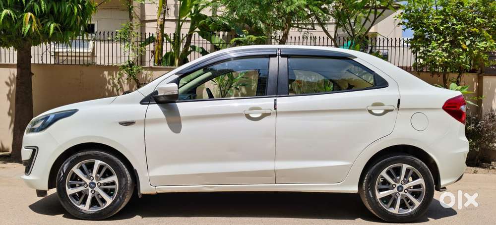 Ford Figo Aspire Titanium Plus, 2021, Petrol