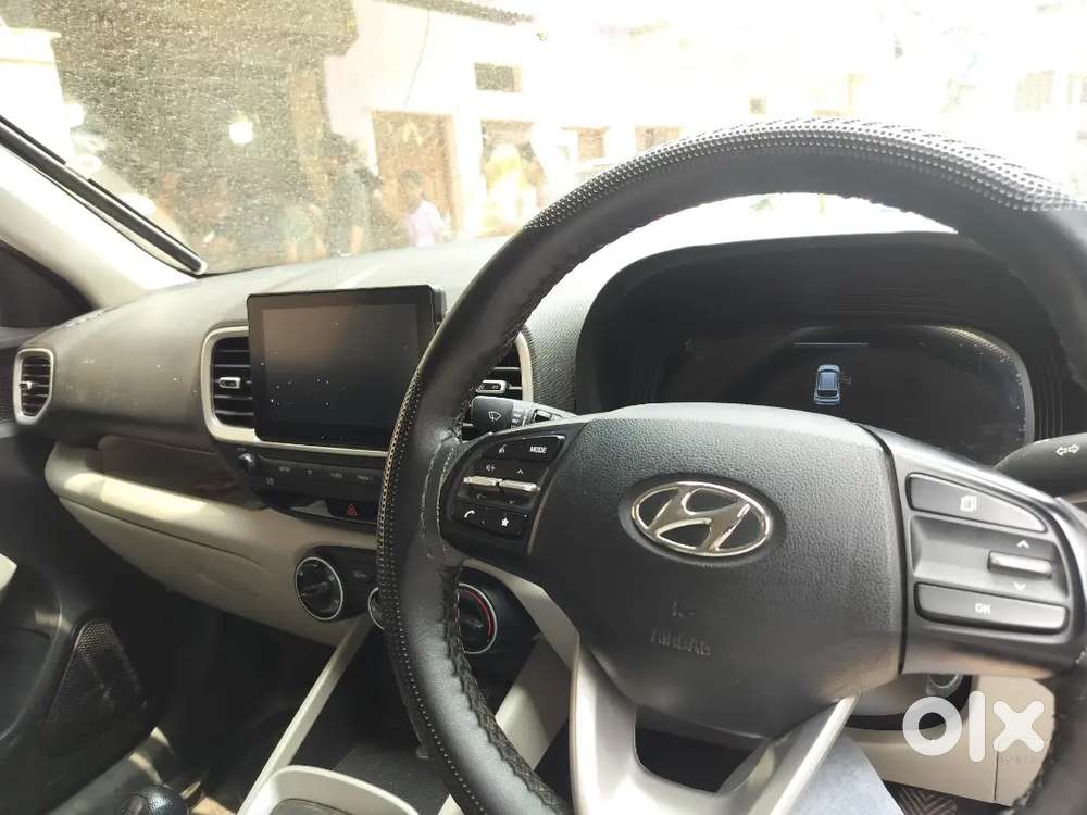 Hyundai Venue 2024 S Plus Petrol Manual