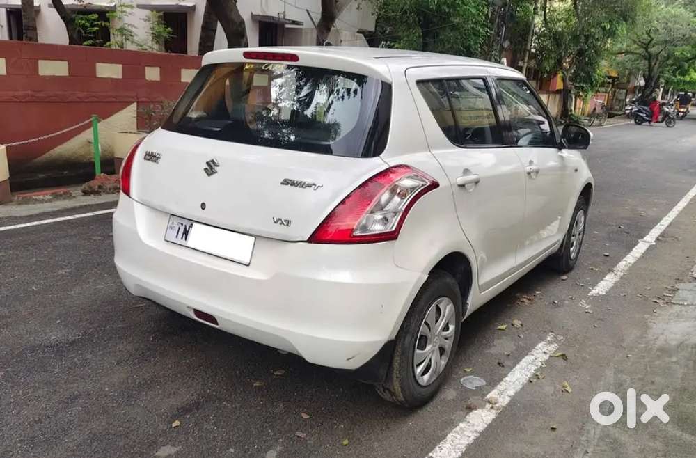 Maruti Suzuki Swift Vxi 2014 Petrol Manual