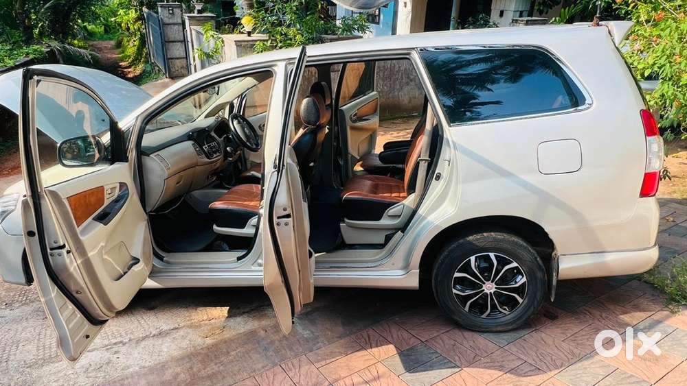 Toyota Innova Diesel 2013