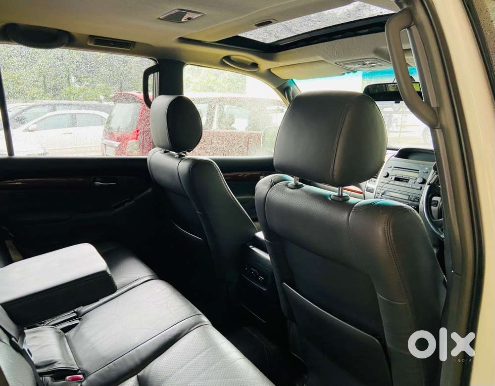 Toyota Landcruiser Prado Company Serviced