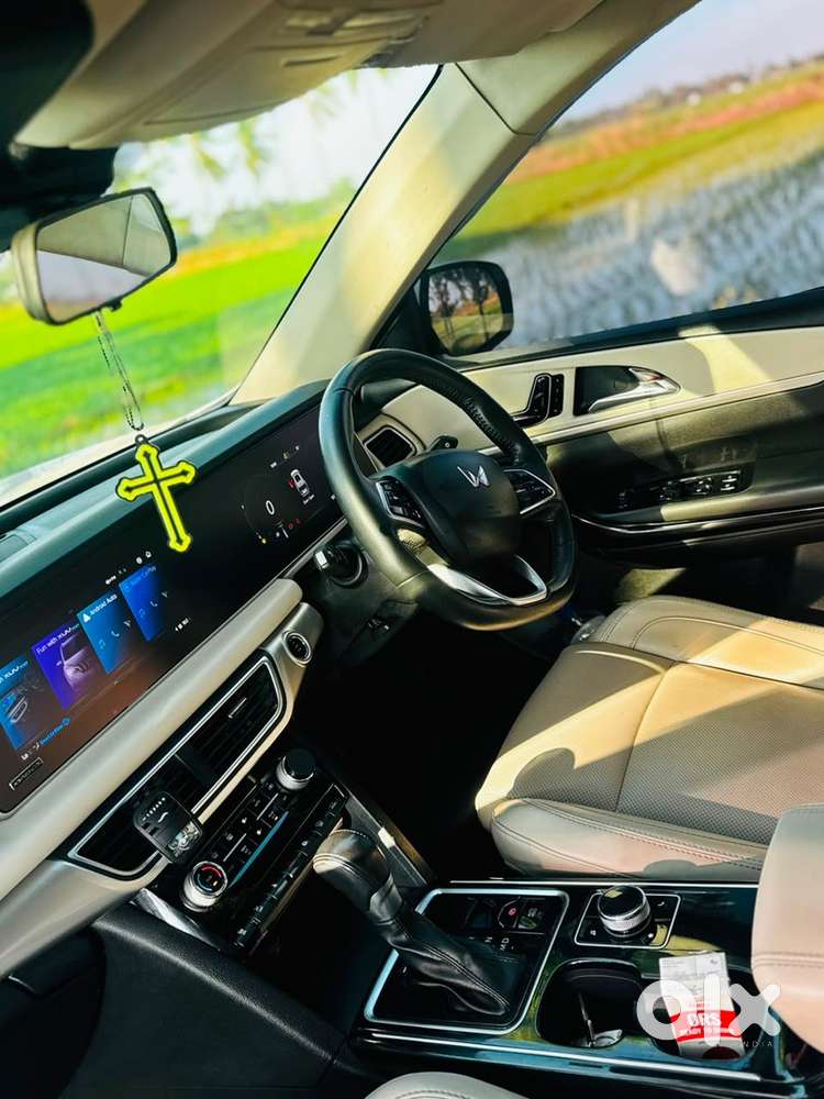 Mahindra Xuv700 2022 Model