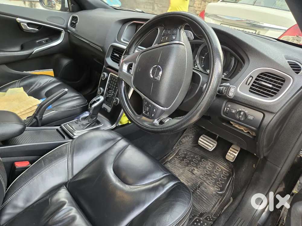 Volvo V40 Diesel Automatic 2018 Car
