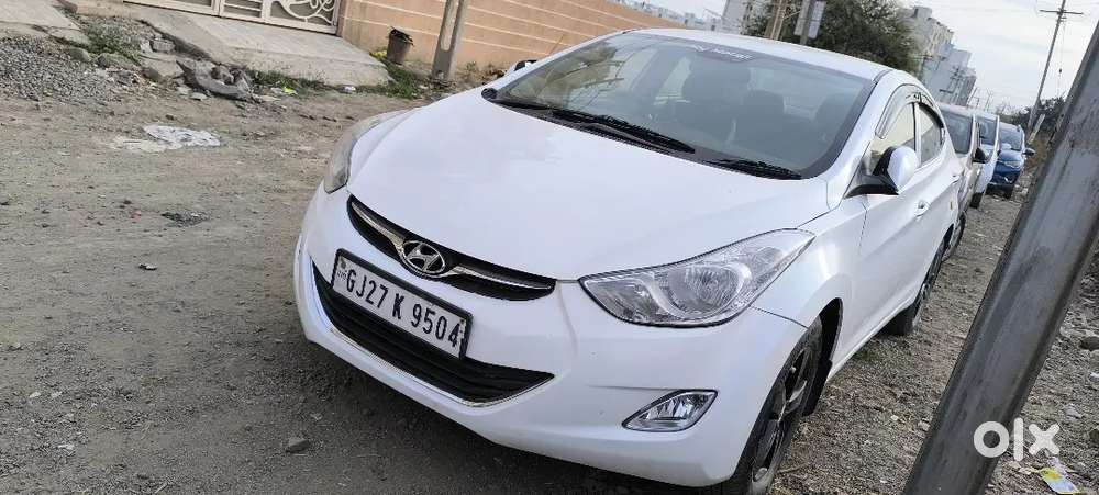 Hyundai Elantra 2012