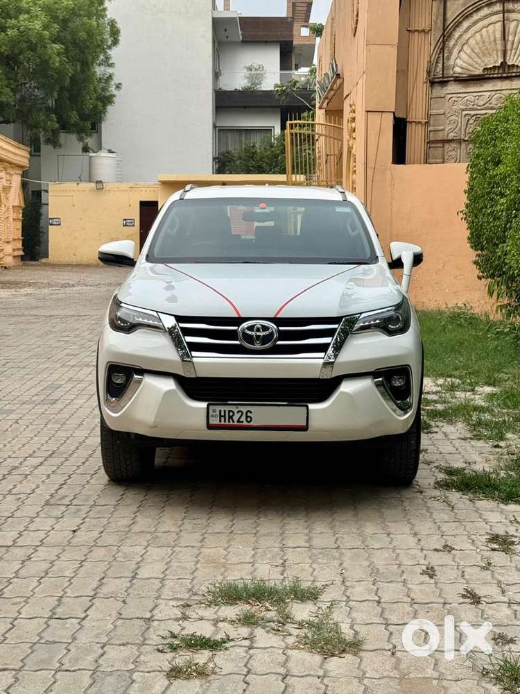 Toyota Fortuner 4x2 At, 2019, Diesel
