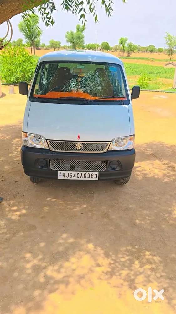 Maruti Suzuki Eeco 2022 Petrol 13422 Km Driven