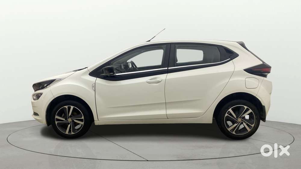 Tata Altroz Xza Petrol, 2022, Petrol