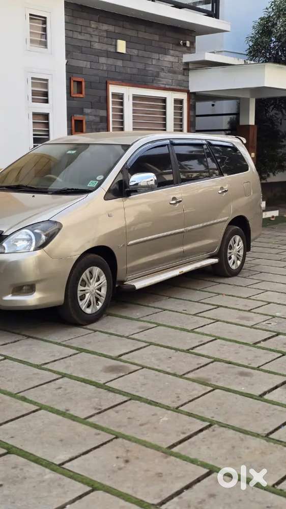 Innova G4 2012 Original Kerala