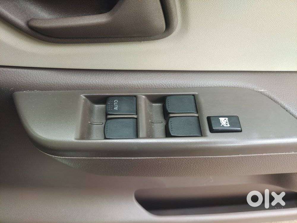 Maruti Suzuki Estilo Vxi, 2012, Petrol