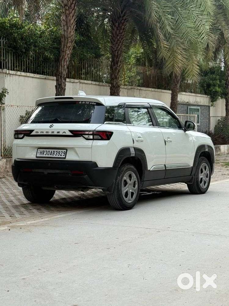 Maruti Suzuki Brezza 1.5 Vxi Cng, 2024, Petrol