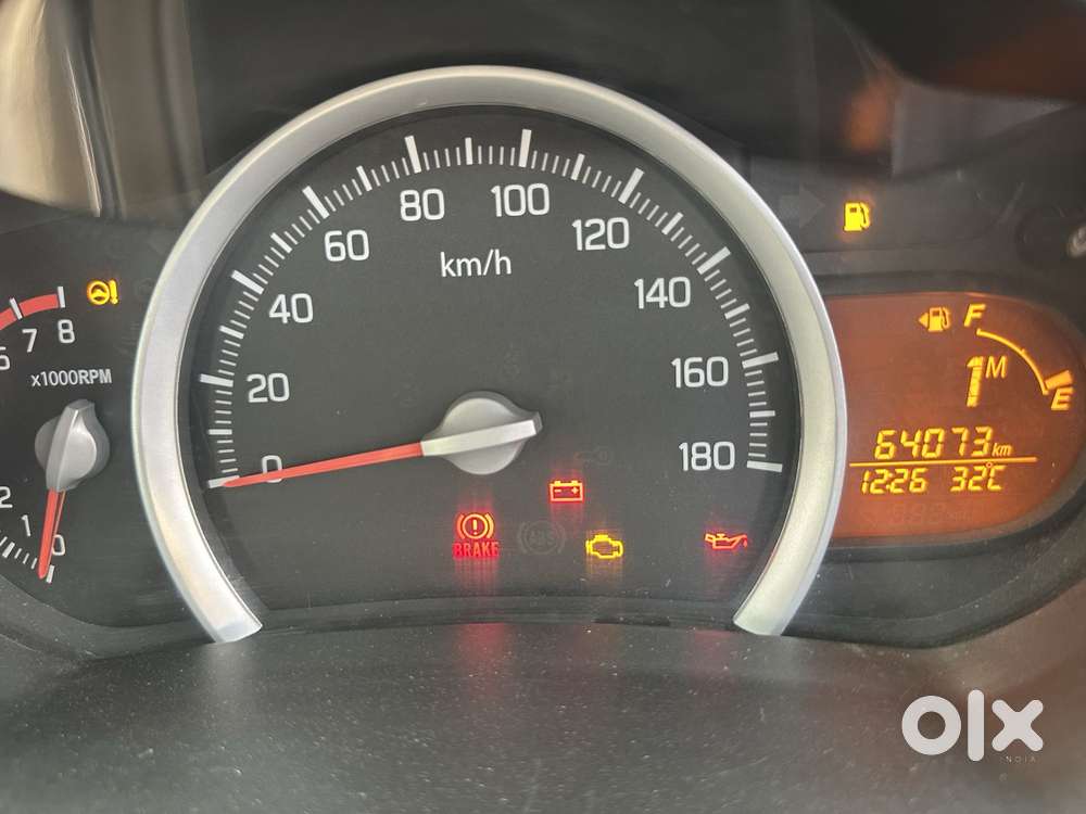 Maruti Suzuki Celerio 1.0 Vxi Amt, 2016, Petrol