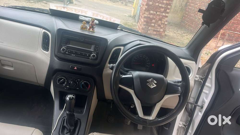 Wagon R Vxi 2023 Year