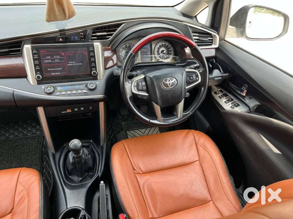Toyota Innova Crysta [2020-ongoing] 2.7 Vx 7 Str, 2022, Petrol