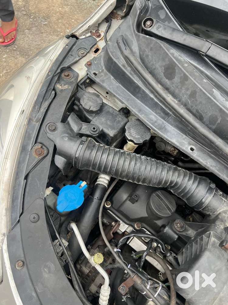 Hyundai Petrol Manual 2012