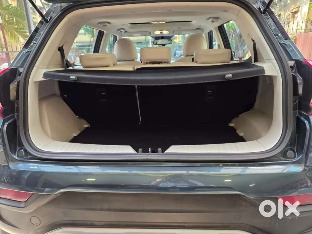 Mahindra Xuv300 W8 Option Diesel, 2022, Diesel