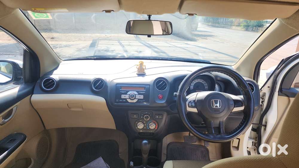 Honda Brio 2013-2016 Vx At, 2014, Petrol