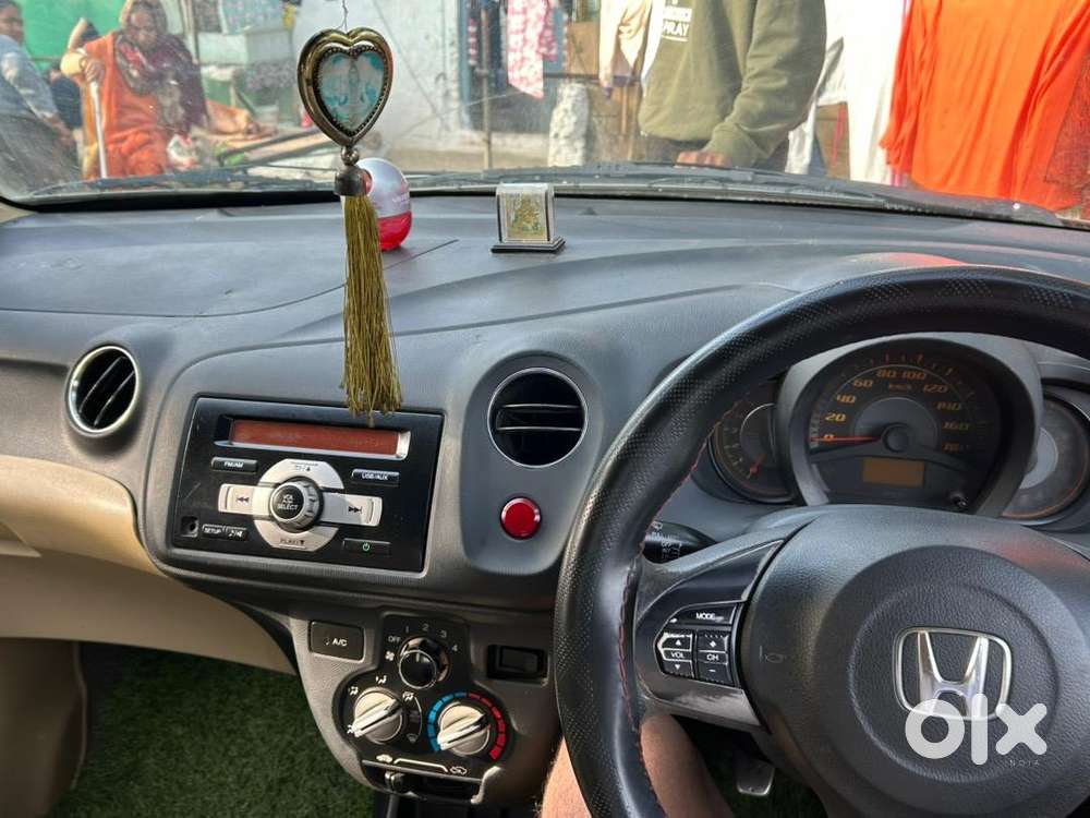 Honda Amaze 2014 Diesel 145000 Km Driven