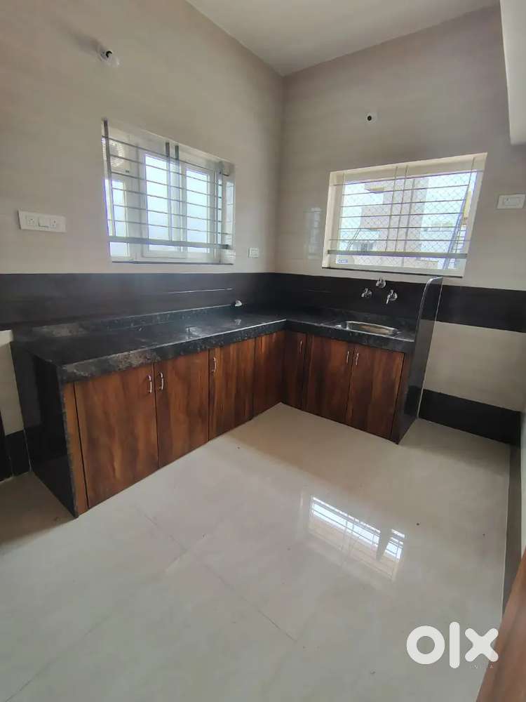 2 bhk full furniture house rent