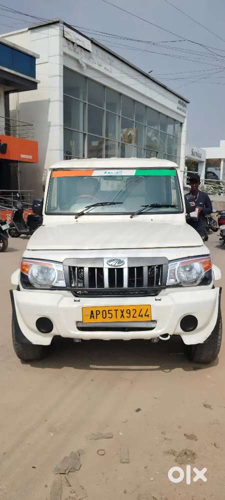 Mahindra Bolero Pik-up 2015 Diesel 220000 Km Driven