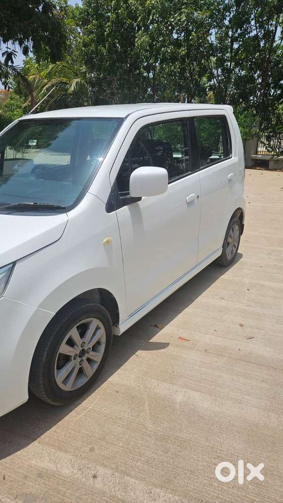 Maruti Suzuki Stingray Vxi Optional, 2014, Petrol