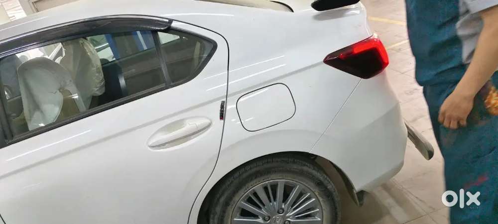 Honda Amaze Vx March 2026 Variant With Cng On Paper Company Fitted