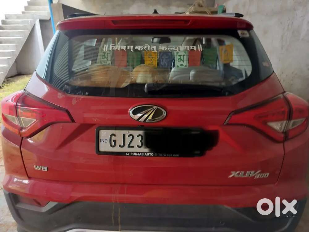Mahindra Xuv300 W8 2024