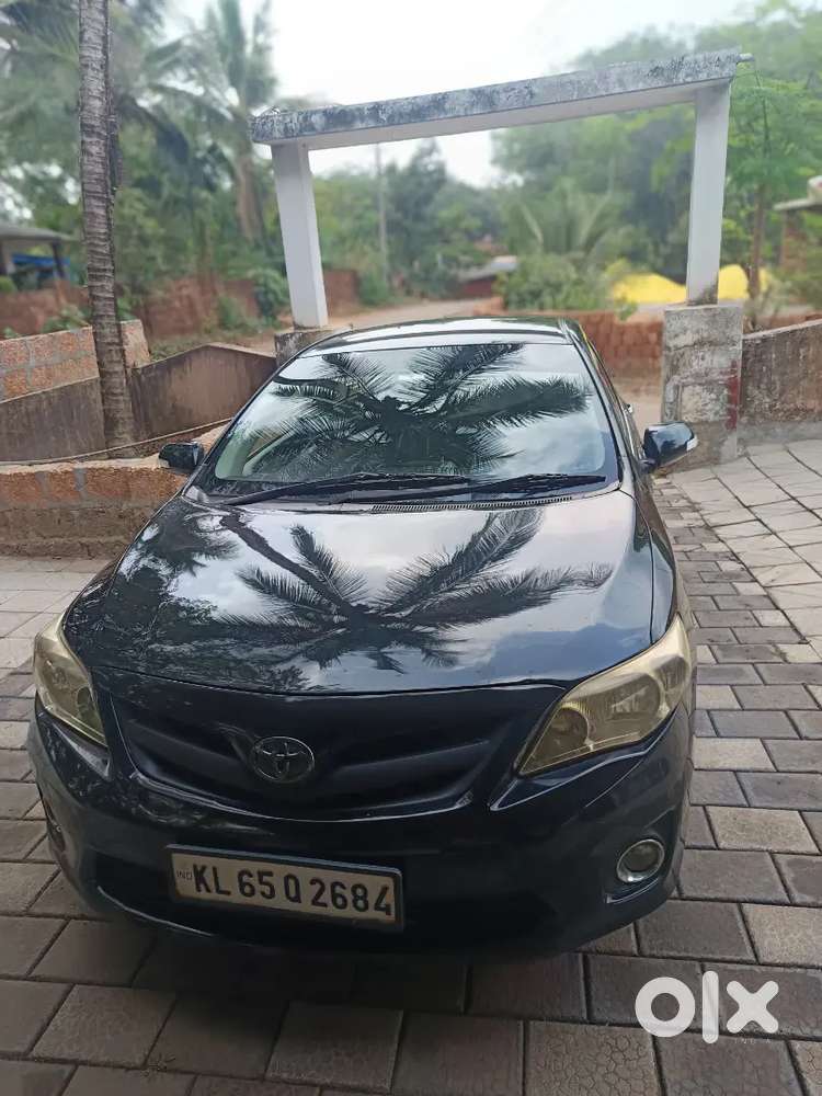 Toyota Corolla Altis 2012