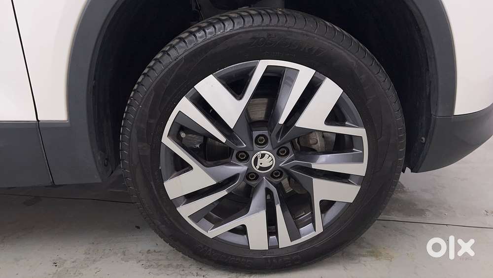 Skoda Kylaq Prestige, 2026, Petrol