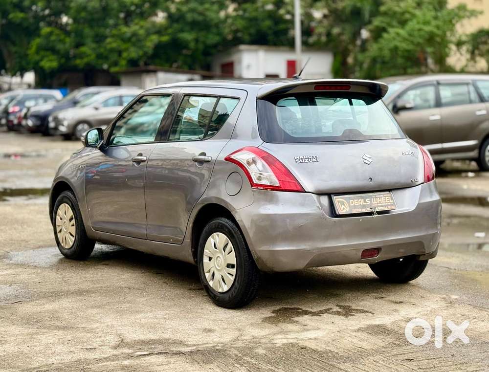Maruti Suzuki Swift Vxi + Manual, 2012, Petrol