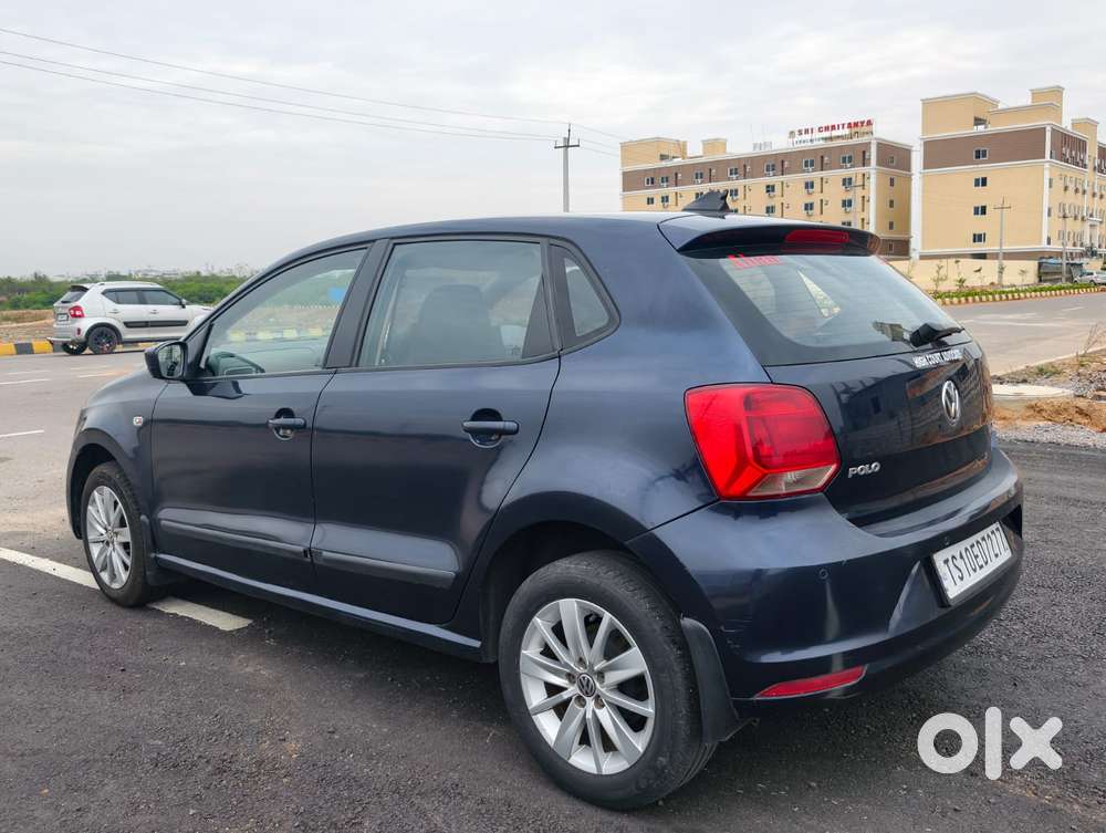 Volkswagen Polo Petrol Highline 1.6l, 2013, Diesel
