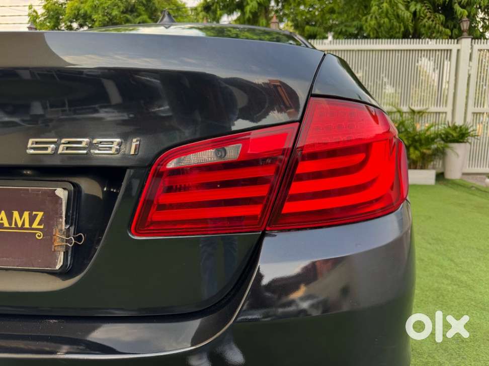 Bmw 5 Series 523i Sedan, 2012, Petrol