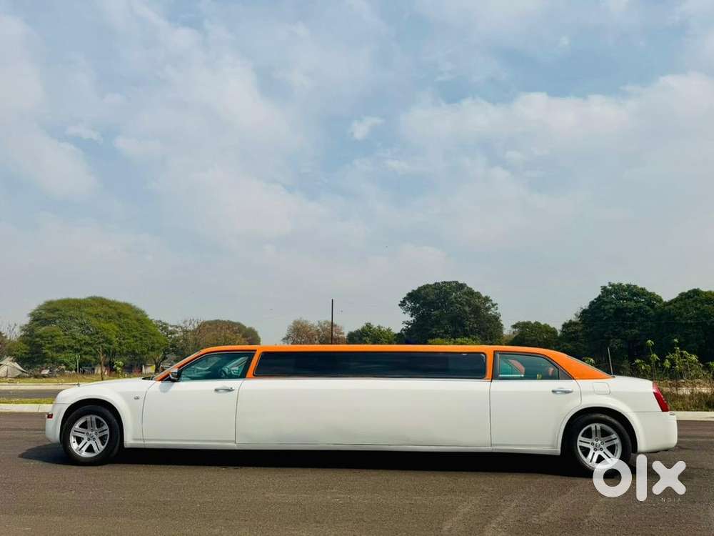 Original Chrysler 300 2012 Diesel Well Maintained