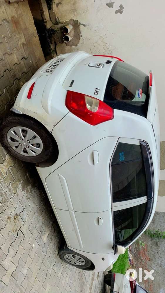 Hyundai I10 2011 Km Driven