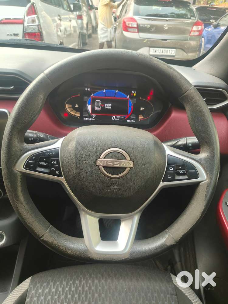 Nissan Magnite, 2022, Petrol