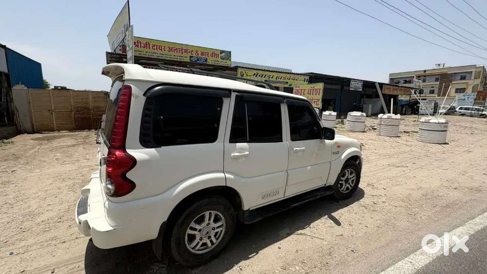 Mahindra Scorpio 2014 Diesel Well Maintained