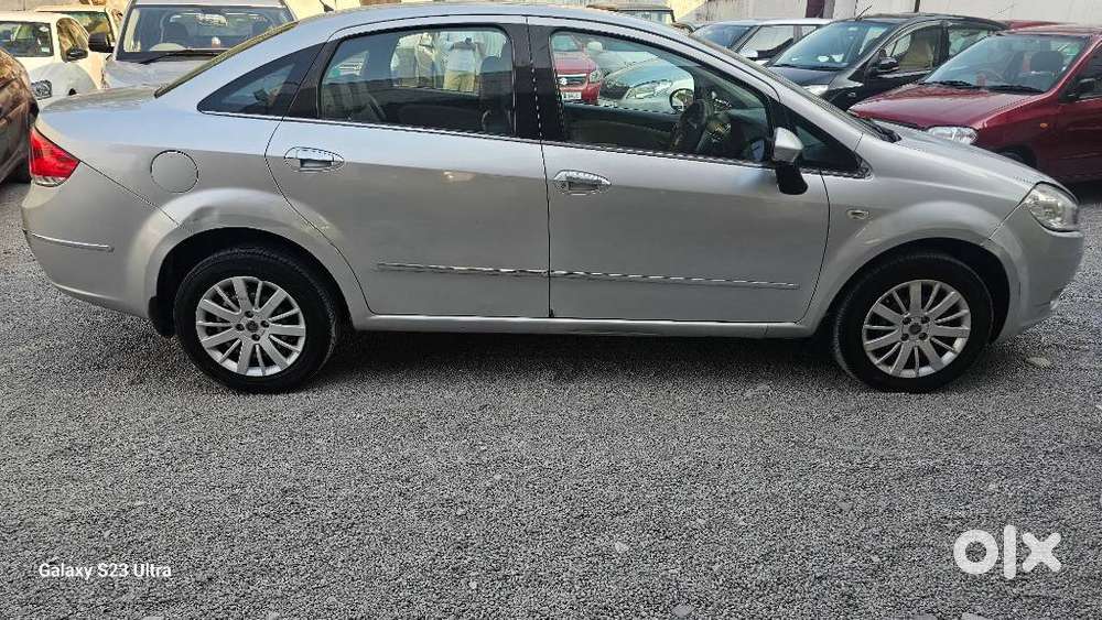 Fiat Linea 2007-2013 Emotion (diesel), 2010, Diesel