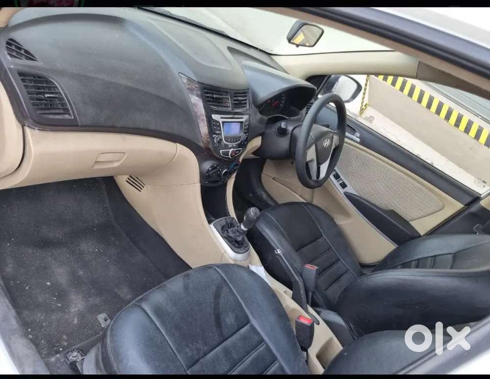 Hyundai Verna 1.6 Sx 2012