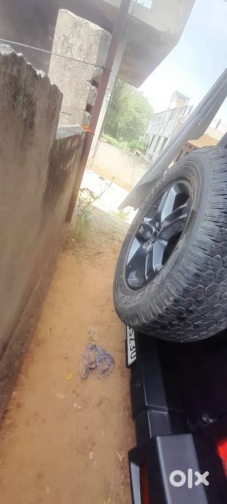 Mahindra Thar 2025 Diesel Well Maintained